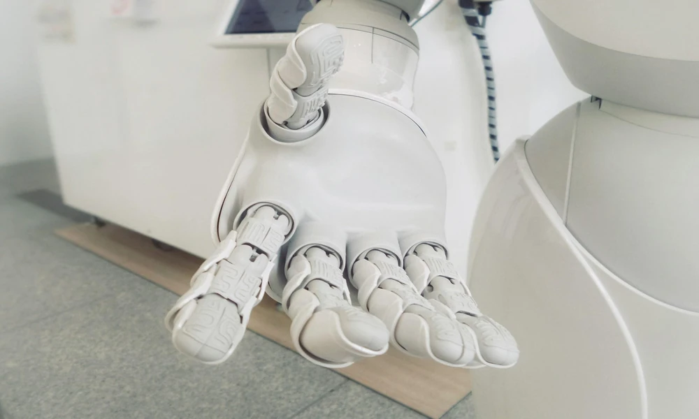 Alejandro Betancourt López’s Next Bet: AI That Touches the Physical World