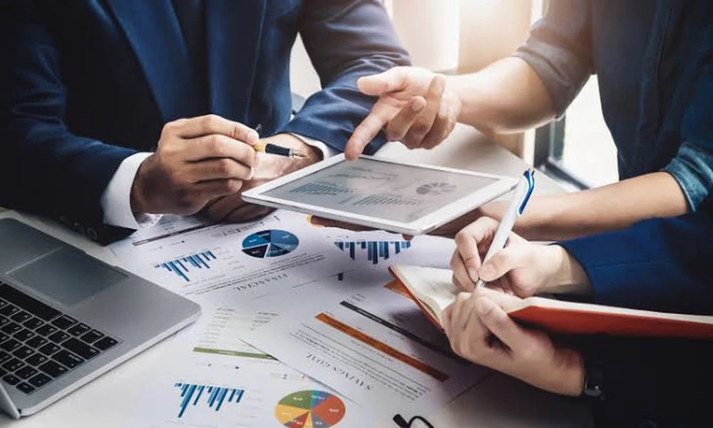 How Professional Financial Support Helps Businesses Stay Compliant